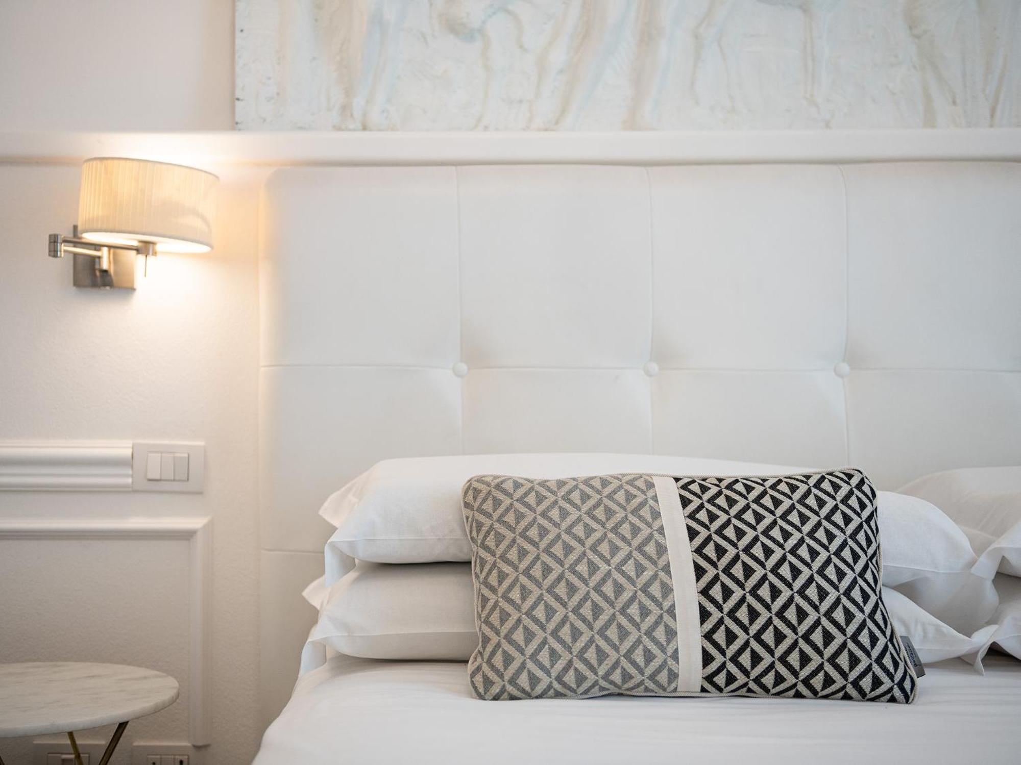 Pley Cagliari Boutique Rooms المظهر الخارجي الصورة